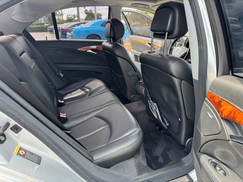 Used 2006 Mercedes-Benz E 350 Sedan image 9