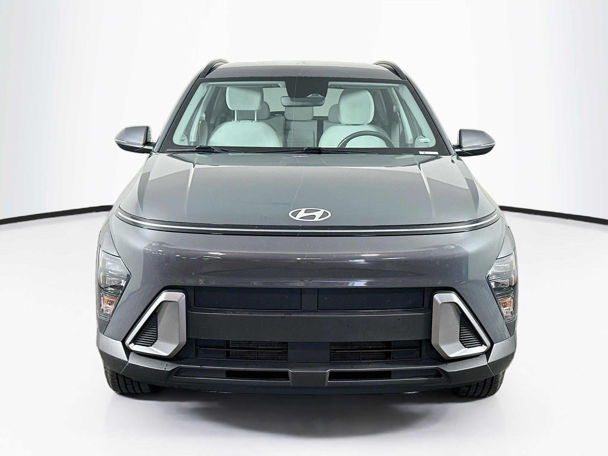 Used 2025 Hyundai Kona SEL AWD/4WD image 2
