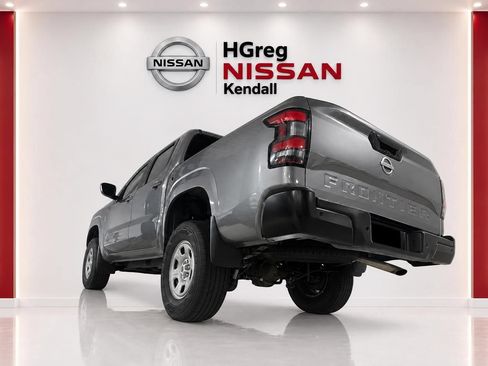 Used 2023 Nissan Frontier S w/ Technology Package AWD/4WD image 2