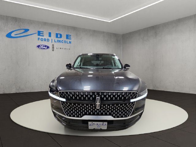 New 2027 Lincoln Navigator L Reserve AWD/4WD image 3