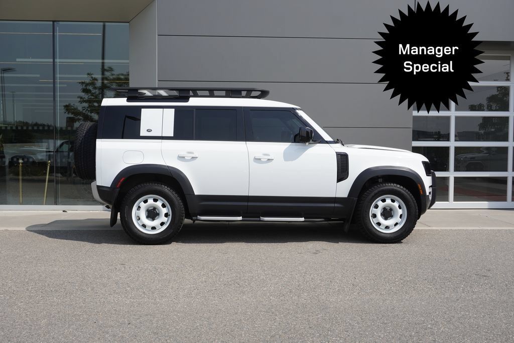 Used 2023 Land Rover Defender 110 S AWD/4WD image 7