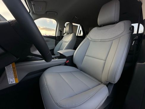New 2026 Ford Explorer Active w/ Active Comfort Package image 30
