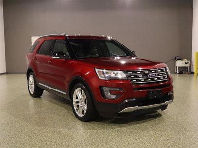 Used 2017 Ford Explorer XLT w/ Equipment Group 202A