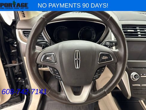 Used 2018 Lincoln MKC Reserve w/ Lincoln MKC Climate Package AWD/4WD image 15