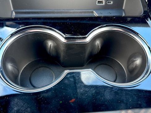 New 2026 Chevrolet Suburban High Country image 64