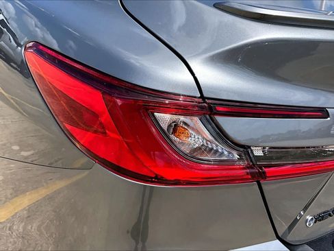 Used 2026 Toyota Camry SE w/ Convenience Package FWD image 28