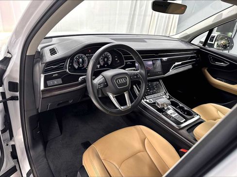 Used 2025 Audi Q7 3.0T Premium Plus AWD/4WD image 6