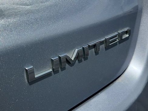Used 2019 Jeep Compass Limited AWD/4WD image 18