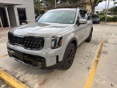 Used 2025 Kia Telluride SX Prestige X-Line image 1