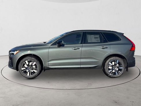 New 2026 Volvo XC60 B5 Plus w/ Protection Package Premier AWD/4WD image 2