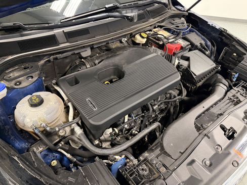 Used 2020 Lincoln Corsair FWD w/ Convenience Package image 29