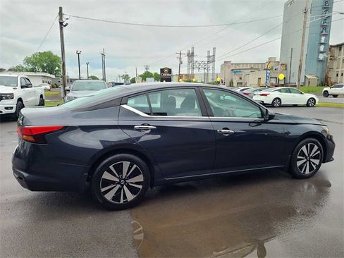 Used 2022 Nissan Altima 2.5 SV image 6