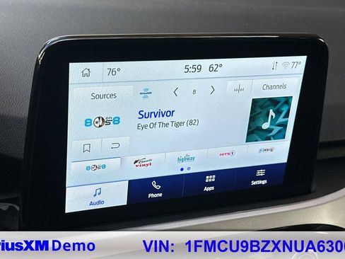 Used 2022 Ford Escape SE image 27