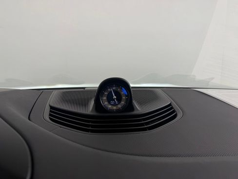 Certified 2025 Porsche Taycan AWD/4WD image 20