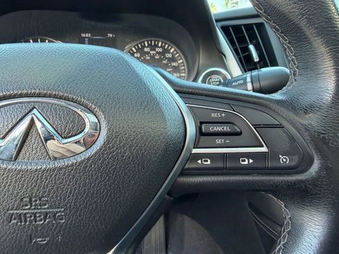 Used 2020 INFINITI Q50 Luxe w/ Essential Package (3.0T Luxe) image 14