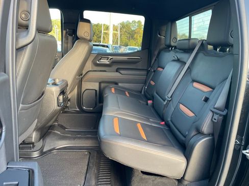Used 2024 GMC Sierra 1500 AT4 w/ Technology Package image 26