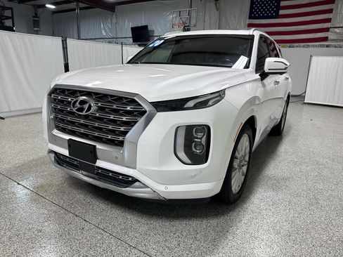 Used 2020 Hyundai Palisade Limited FWD image 4
