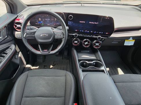 Certified 2025 Chevrolet Blazer EV RS AWD/4WD image 24