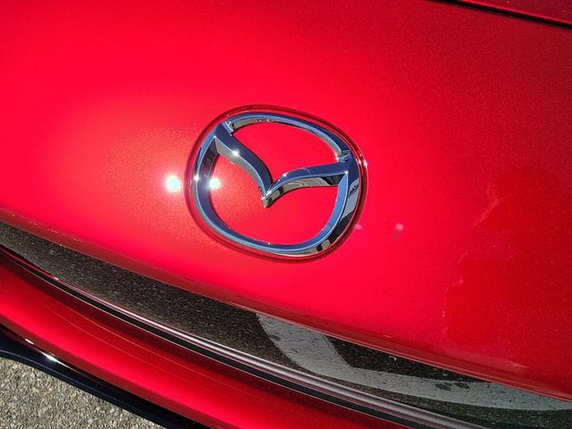 New 2026 MAZDA MX-5 Miata Club w/ Interior Package RWD image 33