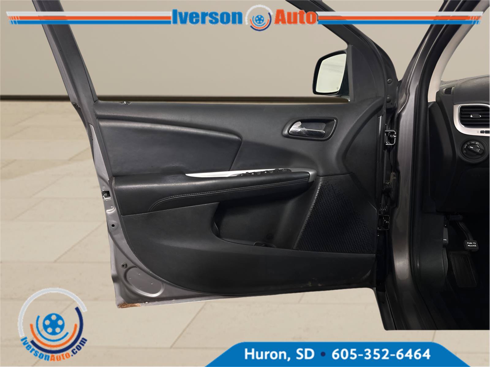 Used 2013 Dodge Journey SXT w/ Flexible Seating Group AWD/4WD image 14