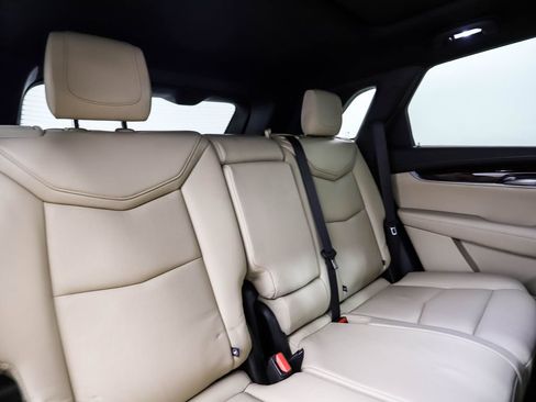 Used 2019 Cadillac XT5 Luxury image 29