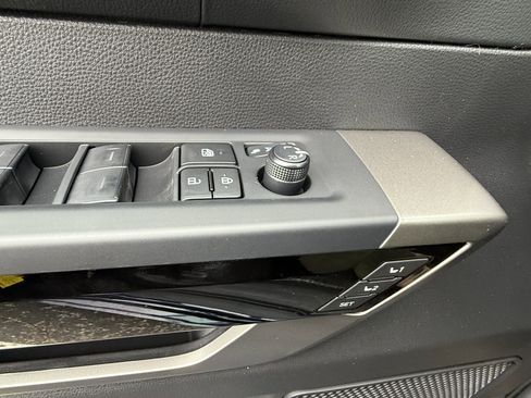 New 2026 Toyota Tundra Limited AWD/4WD image 13