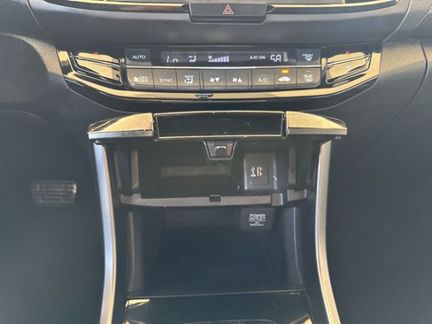 Used 2016 Honda Accord Sport image 28