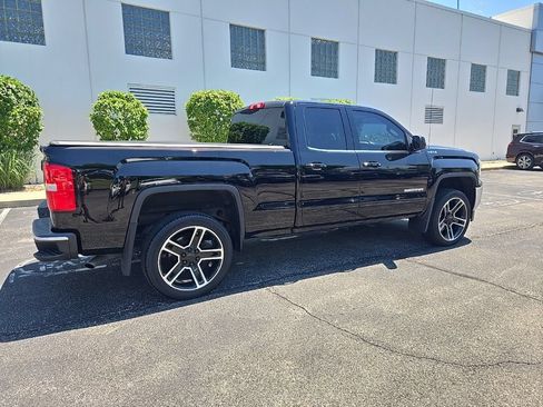 Used 2019 GMC Sierra 1500 SLE w/ Black Pack AWD/4WD image 8