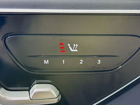 Used 2024 Mercedes-Benz C 63 AMG S image 21