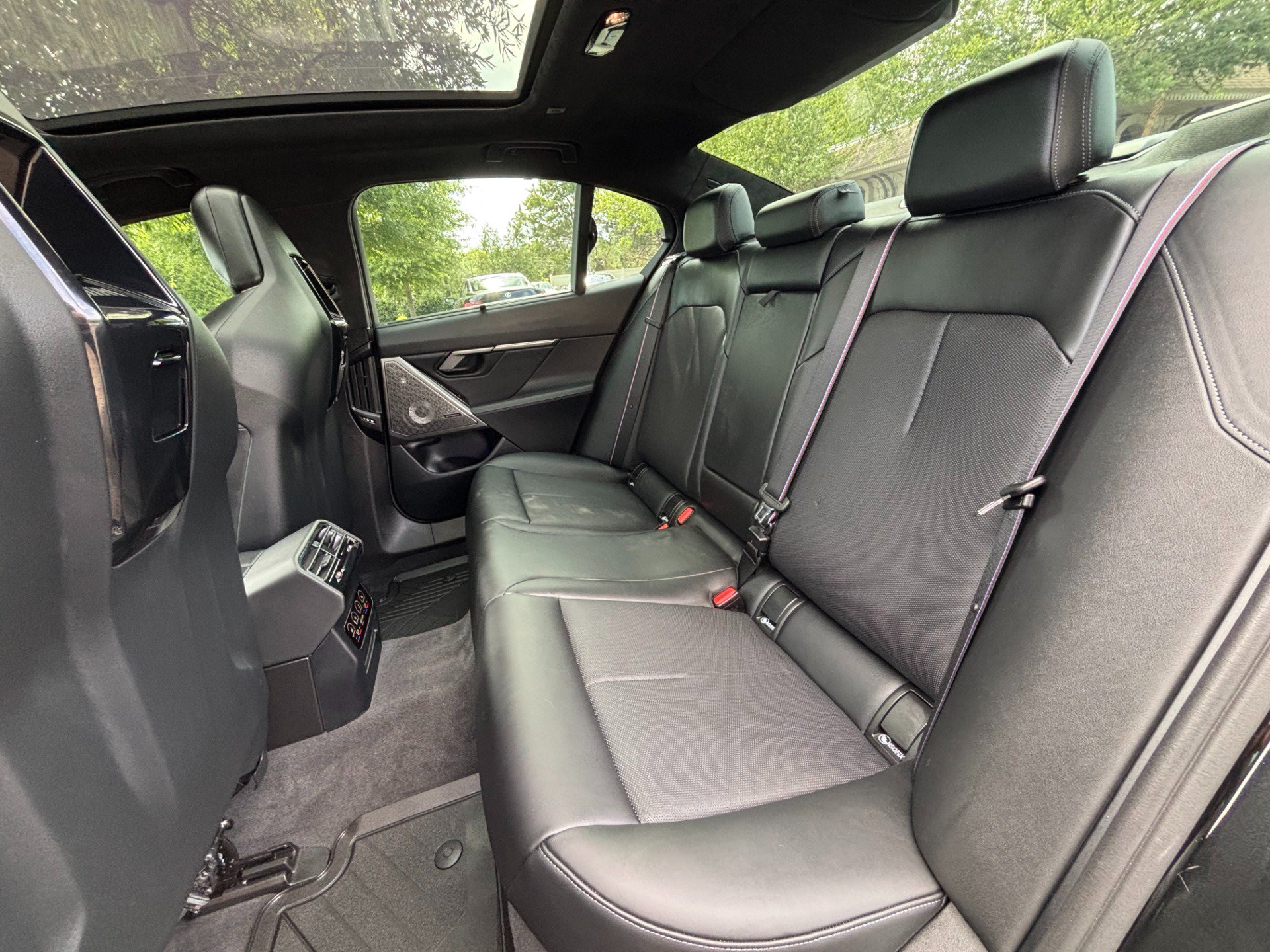 Used 2026 BMW M5 w/ M Driver's Package AWD/4WD image 20