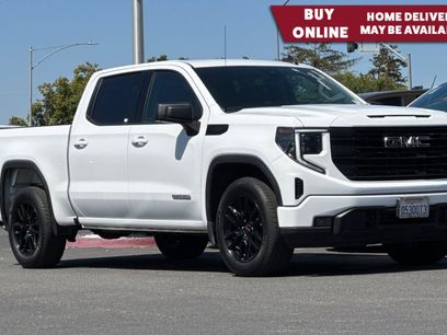Used 2023 GMC Sierra 1500 Elevation