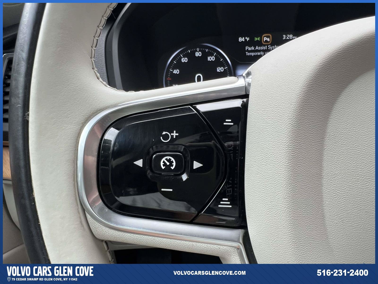 Used 2021 Volvo XC90 T6 Momentum w/ Climate Package AWD/4WD image 21