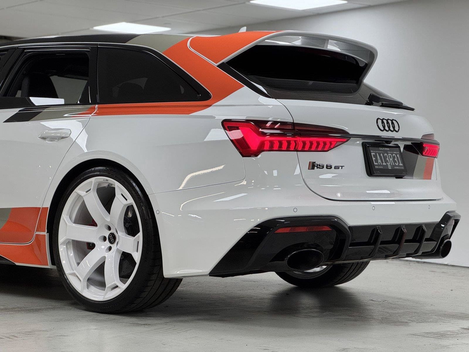 Certified 2025 Audi RS 6 performance AWD/4WD image 43