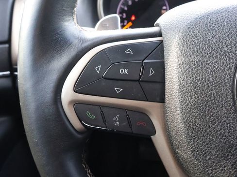 Used 2016 Jeep Grand Cherokee Limited w/ Luxury Group II image 22