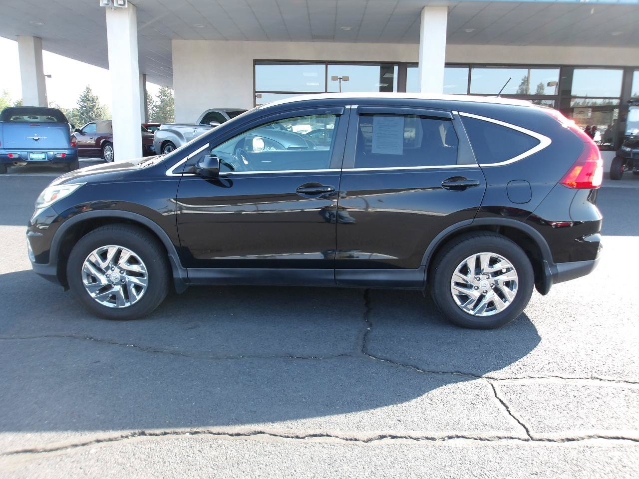 Used 2015 Honda CR-V EX-L image 2