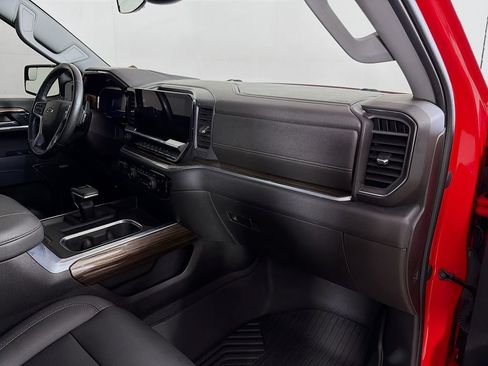 Used 2023 Chevrolet Silverado 1500 RST AWD/4WD image 26