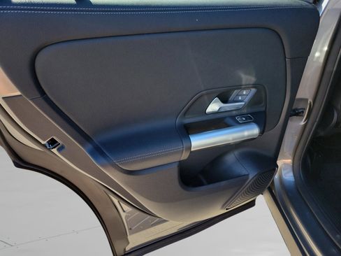 Certified 2023 Mercedes-Benz GLA 250 4MATIC image 29