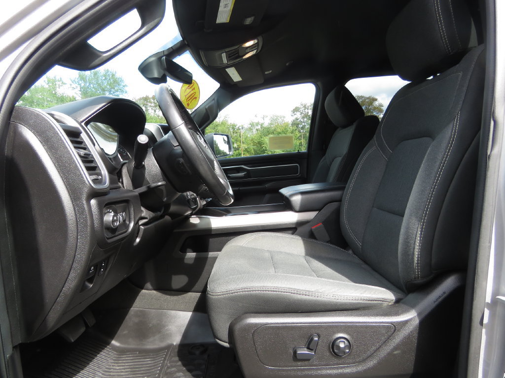 Used 2019 RAM 1500 Big Horn AWD/4WD image 10