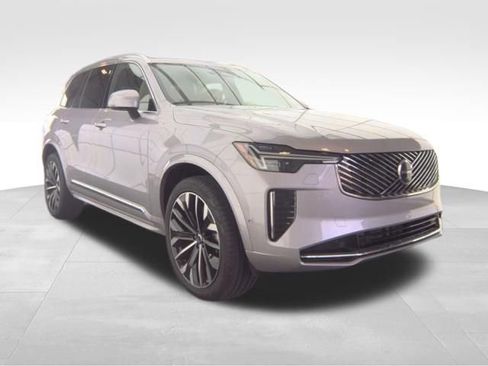 Used 2026 Volvo XC90 B6 Plus AWD/4WD image 5