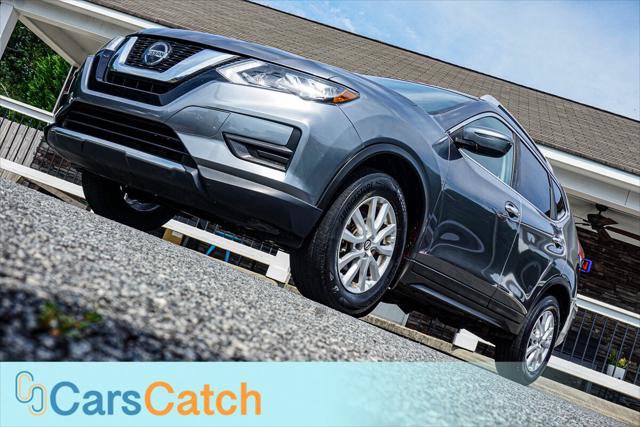 Used 2018 Nissan Rogue SV AWD/4WD image 4