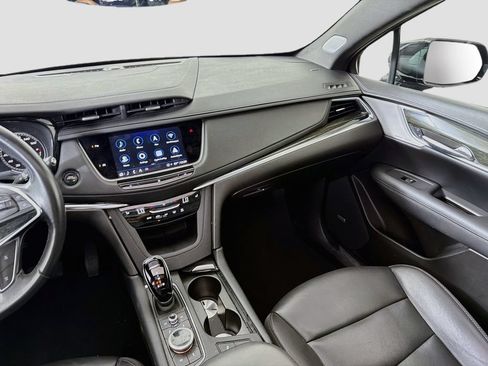 Used 2021 Cadillac XT5 Premium Luxury FWD image 29