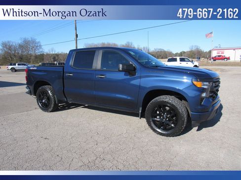 Used 2022 Chevrolet Silverado 1500 Custom image 17