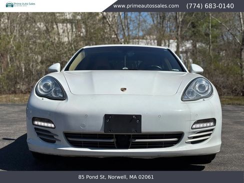 Used 2013 Porsche Panamera 4 Platinum Edition AWD/4WD image 4