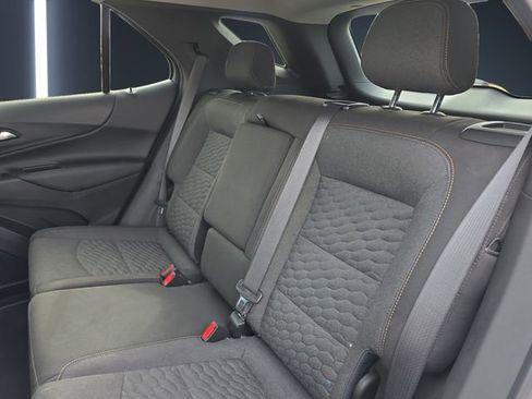 Used 2021 Chevrolet Equinox LT image 13