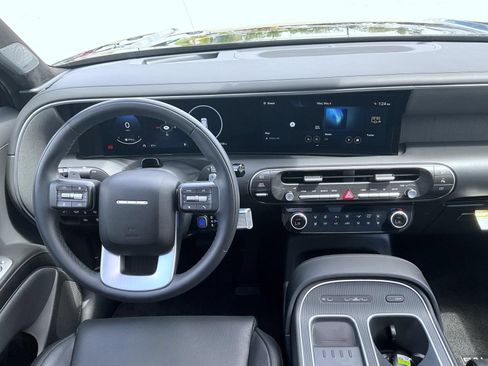 Certified 2026 Hyundai Palisade Calligraphy AWD/4WD image 14