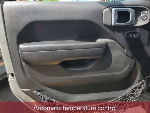 Used 2023 Jeep Wrangler Unlimited Rubicon 4xe w/ Cold Weather Group AWD/4WD image 14