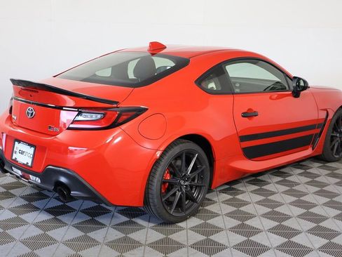 Used 2024 Toyota GR86 TRUENO Edition image 4