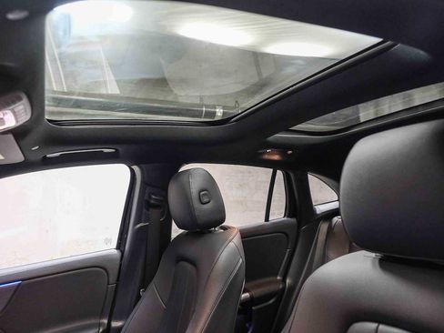 Certified 2023 Mercedes-Benz GLA 250 image 31