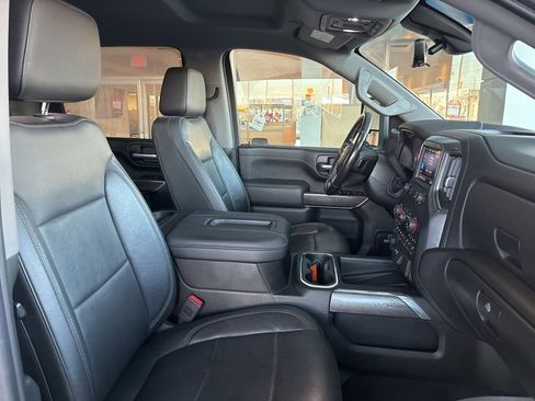 Used 2020 Chevrolet Silverado 2500 LTZ image 37