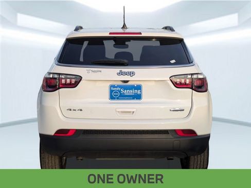 Used 2024 Jeep Compass Latitude image 5